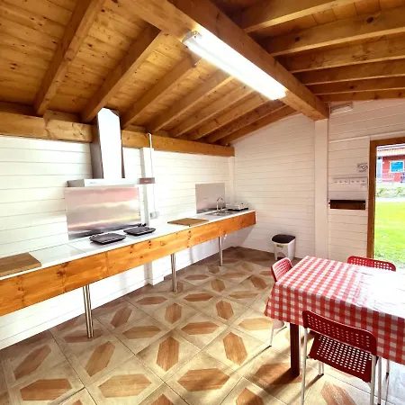Holiday park Paradiso 2*